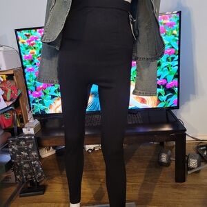 ❗️ High-Waisted Black SHAPERMINT LEGGINGS ❗️